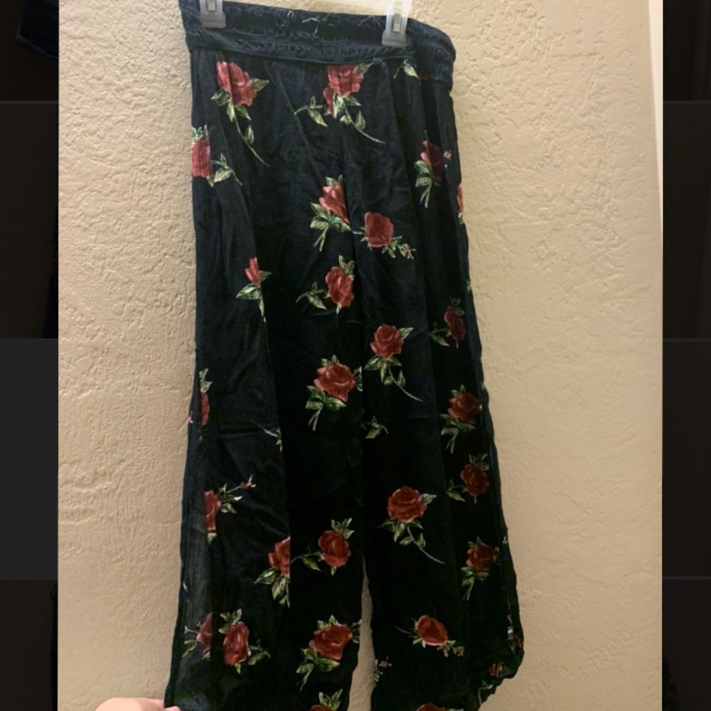 Flowy pants